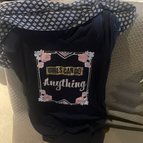 3/$15 Girls top built in decorative scarf large 14 Jenna & Jesse - Picture 1 of 3